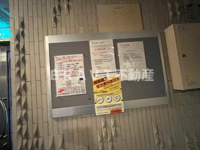 アーバン都島のエントランス|ゆとりのあるエントランスです