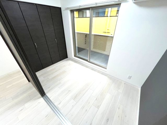 ジーメゾン寝屋川秦町ルシェールの寝室