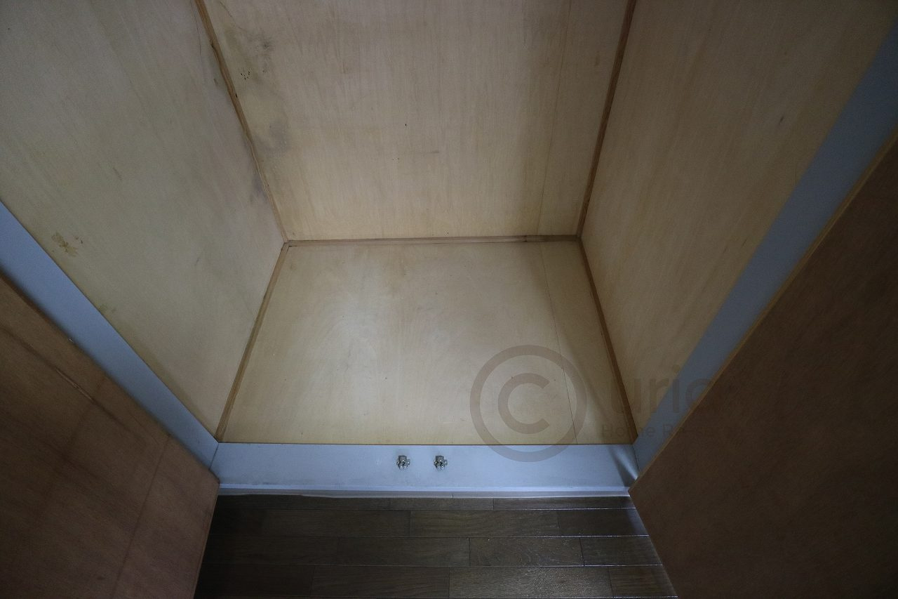 フォーラム王子公園の玄関