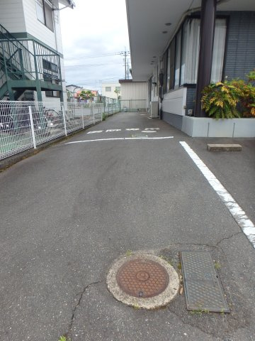 総社市中央３丁目　クリニック跡の駐車場