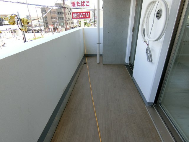 【バルコニー】 | パラゴン勝山通り