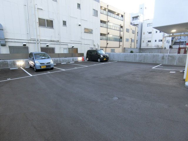 【駐車場】 | パラゴン勝山通り