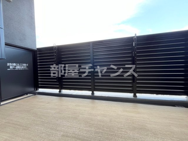 オーパスレジデンス名古屋ステーションのバルコニー