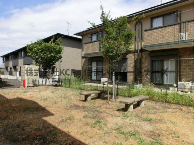 リビングタウン江戸屋敷 C棟の周辺