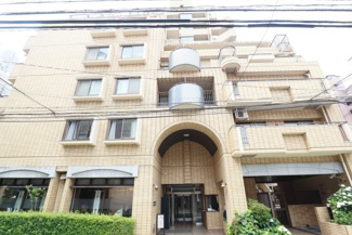 【外観】 | JRと七隈線の2沿線で各方面への移動が便利です。徒歩圏内に生活利便施設が充実しているので、永く快適に暮らせます