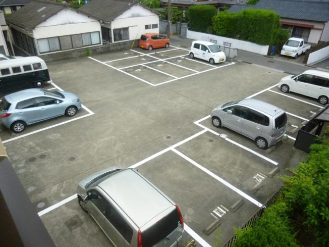 【駐車場】 | ロフトハウスナガトモ