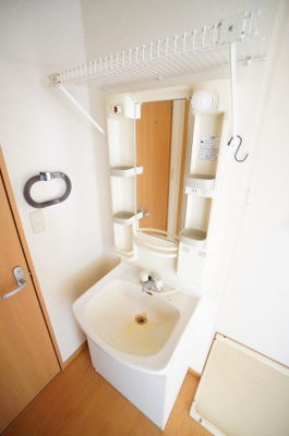 【独立洗面台】 | エブリン Y | ※同物件・同タイプの写真です。