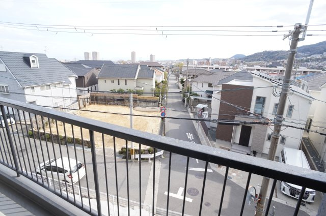 岩伸宝塚ファミールA棟の展望