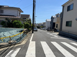 【前面道路含む現地写真】