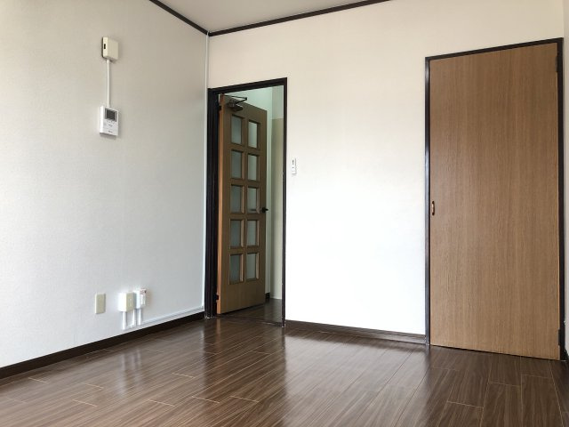 ビューハイツ桜田の寝室