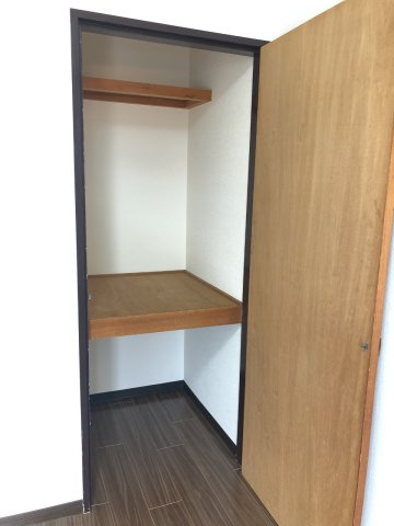 ビューハイツ桜田の収納