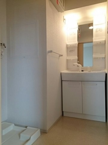 グラン　ブリーユの洗面所|忙しい朝には欠かせない洗面所です