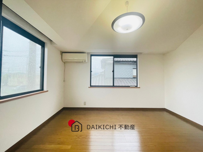 【洋室】 | 加須市礼羽　中古戸建