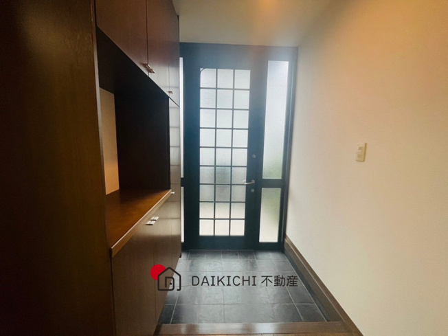 【玄関】 | 加須市礼羽　中古戸建