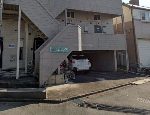 修和パレスの駐車場