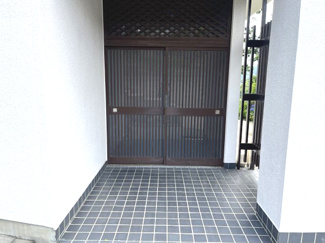 【玄関】 | 香芝市関屋北3丁目