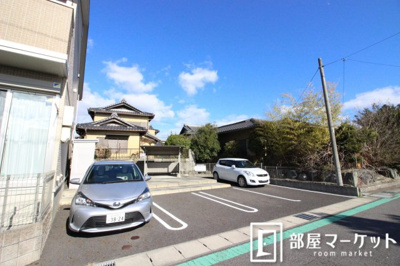 【駐車場】 | エスティーヌくらした