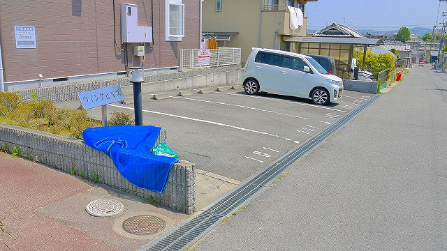 ウイングヒルズの駐車場|駐車場です