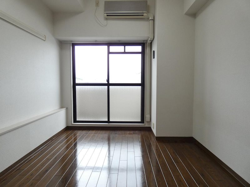 グランデュール真月の居間・リビング