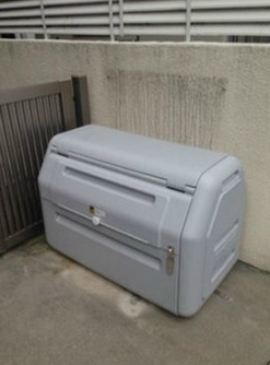 【その他共用部分】 | ビジュー野方 | 敷地内ごみ置き場。