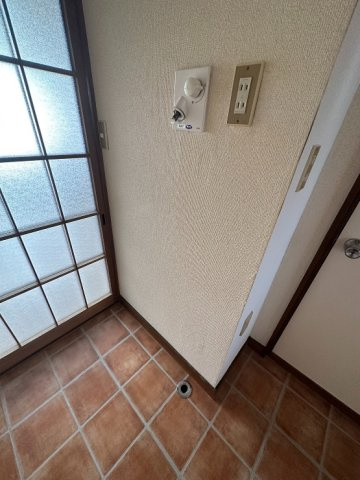 サニータイム菊野台の洗面所|別号室の写真です