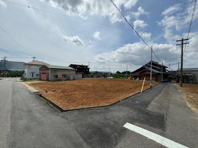 安城市小川町山田　D区画の前面道路含む現地写真