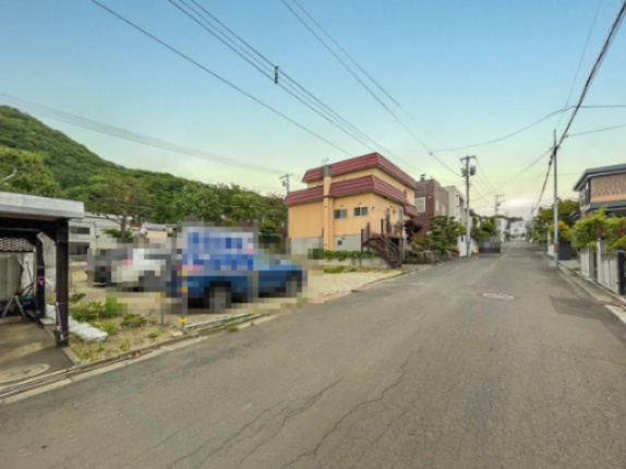 山の手二条11丁目の周辺|北東側
道路