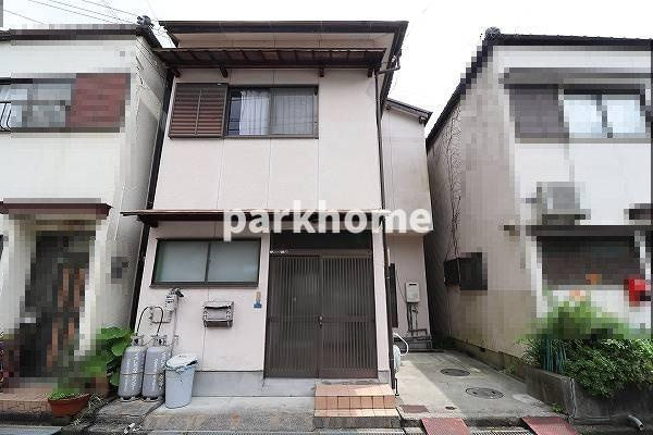 朝倉西町　戸建貸家の外観|外観もきれいです
