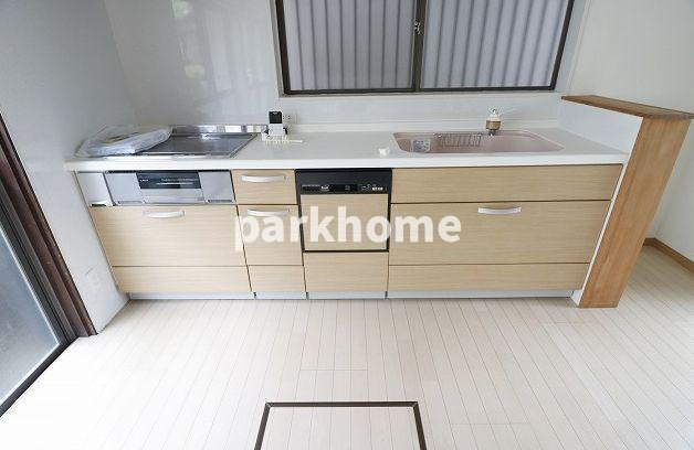 朝倉西町　戸建貸家のキッチン|きれいなキッチンです