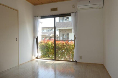 【居間・リビング】 | アメニティハイツⅡ | 洋室