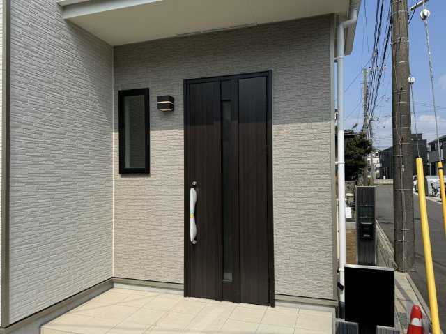 松戸市高塚新田新築戸建（高塚新田Ⅱ）のエントランス|エントランス・玄関ポーチ
