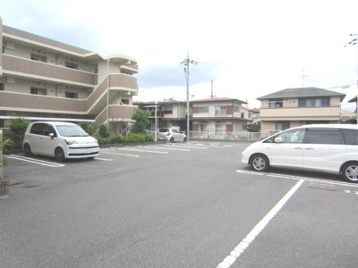 【駐車場】 | アルカンシエル