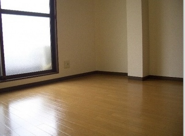 【居間・リビング】 | リーベハイツ青山 | 別間取りタイプの写真