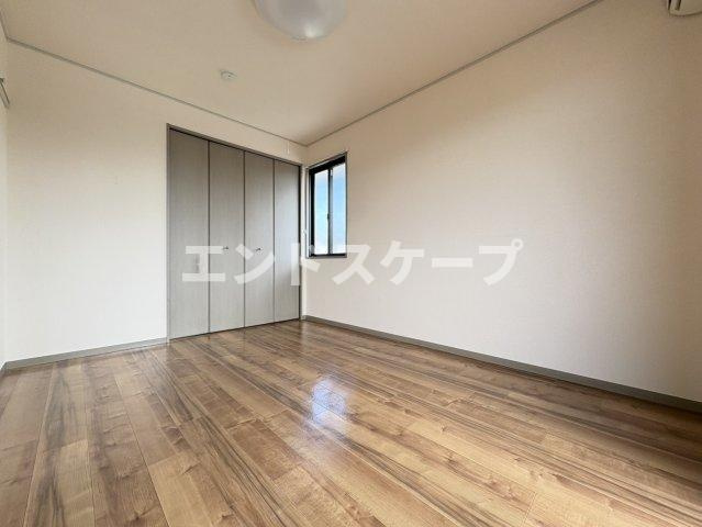 ヴェルフィーユAの居間・リビング|高崎、前橋のお部屋探しはエンドスケープまで！お客様の理想お聞かせ下さい♪