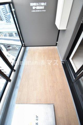 エグゼ堺筋本町のバルコニー