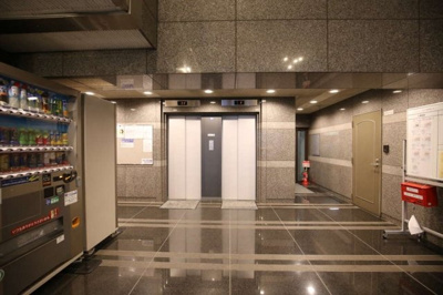 【エントランス】 | フォーラムイン東京１