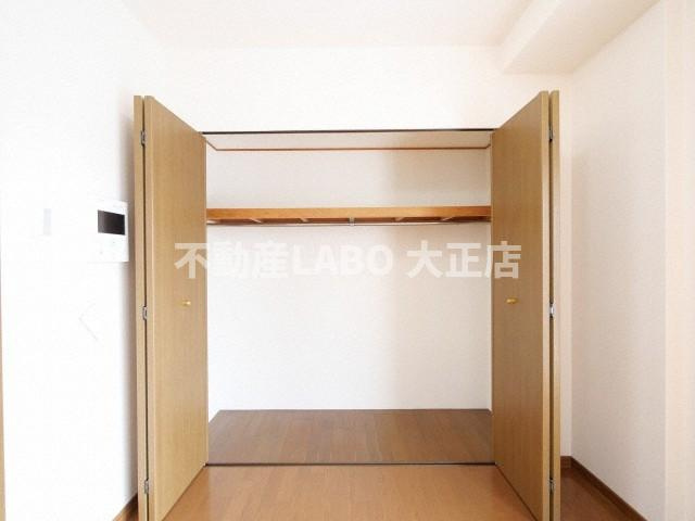 リーガル西長堀の収納