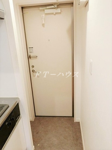 レイズ大久保(レイズオオクボ)の玄関