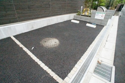 【駐車場】 | リブリ茜(リブリアカネ)