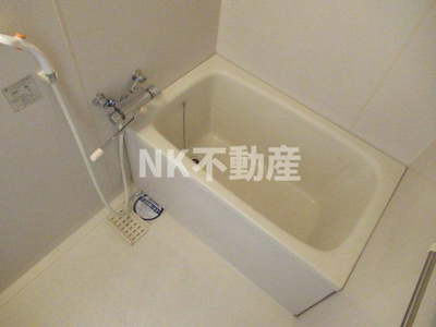 【浴室】 | ファミール吉村（吉田賃貸） | ゆったり過ごせるお風呂です