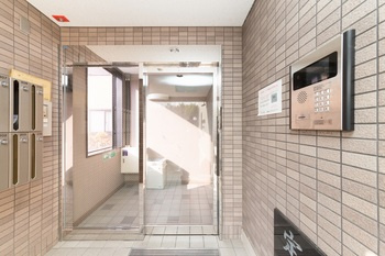 ソル・レヴェンテのその他