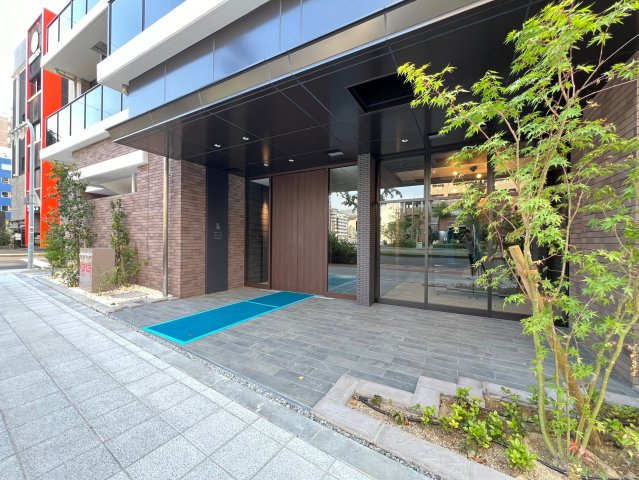 RJRプレシア南堀江のエントランス