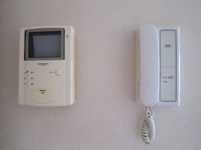 ロイヤルコートのセキュリティ|モニター付きインターホン