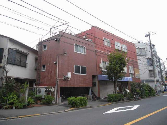 井川ビルの外観