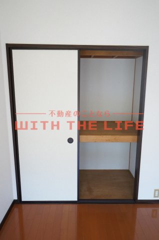 グリフォンガーデン池尻【キャッシュバック対象物件】の収納|こまごまとしたものを収納できそうですね