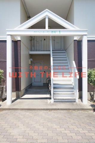 グリフォンガーデン池尻【キャッシュバック対象物件】のエントランス|落ち着いたエントランスです
