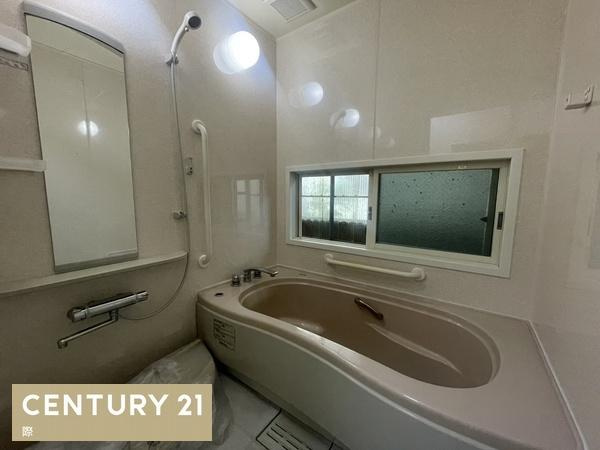 和歌山市西浜３丁目　中古戸建の浴室