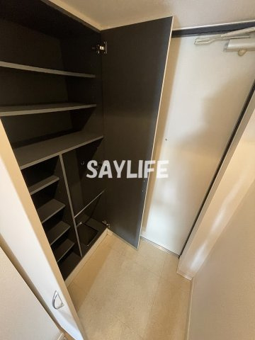 フォレストガーデン今福鶴見Ⅳの玄関