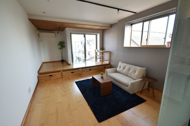 【居間・リビング】 | レジデンス武