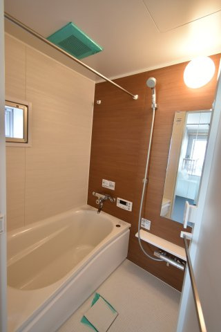 【浴室】 | レジデンス武 | 追い焚き